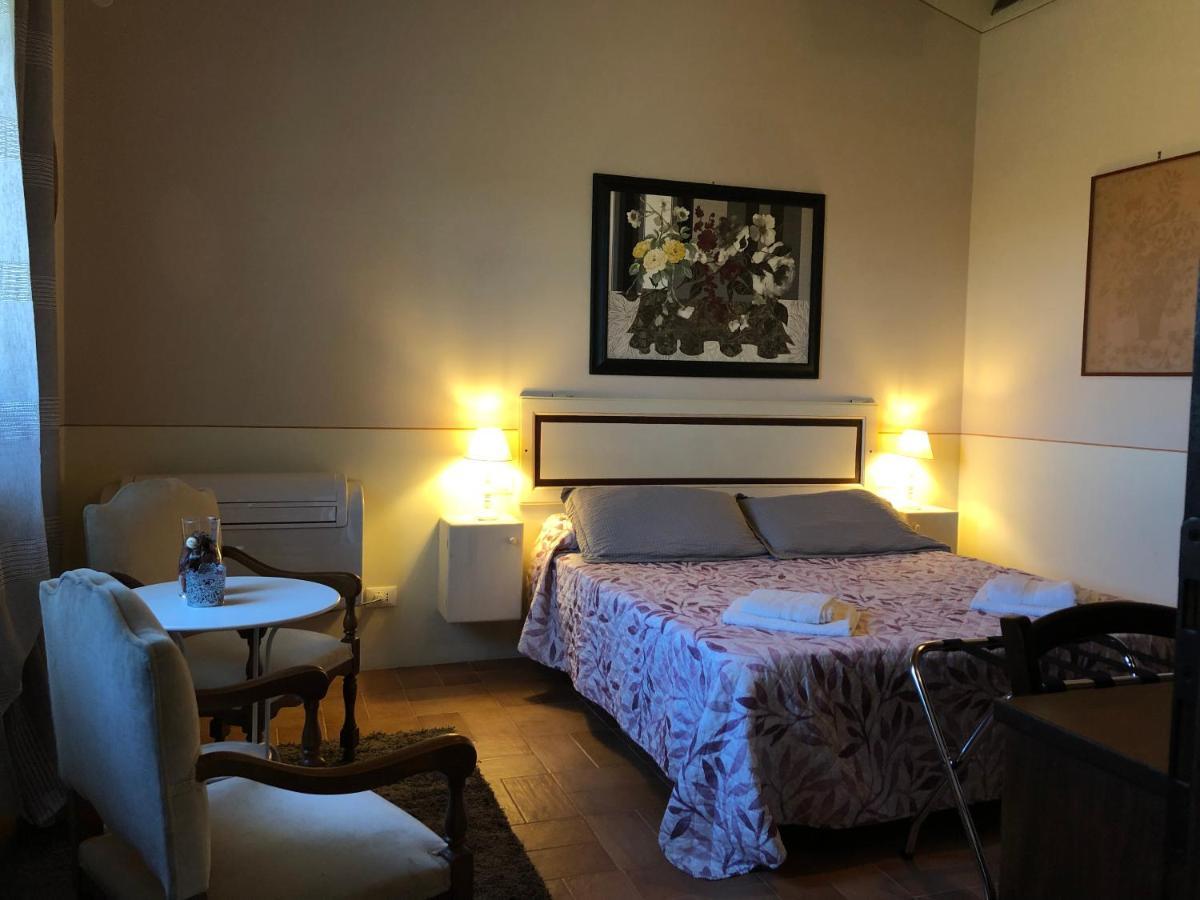 La Rugantina Hotell Cortona Exteriör bild