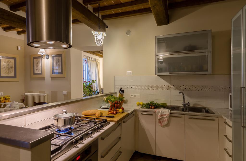 La Rugantina Hotell Cortona Exteriör bild