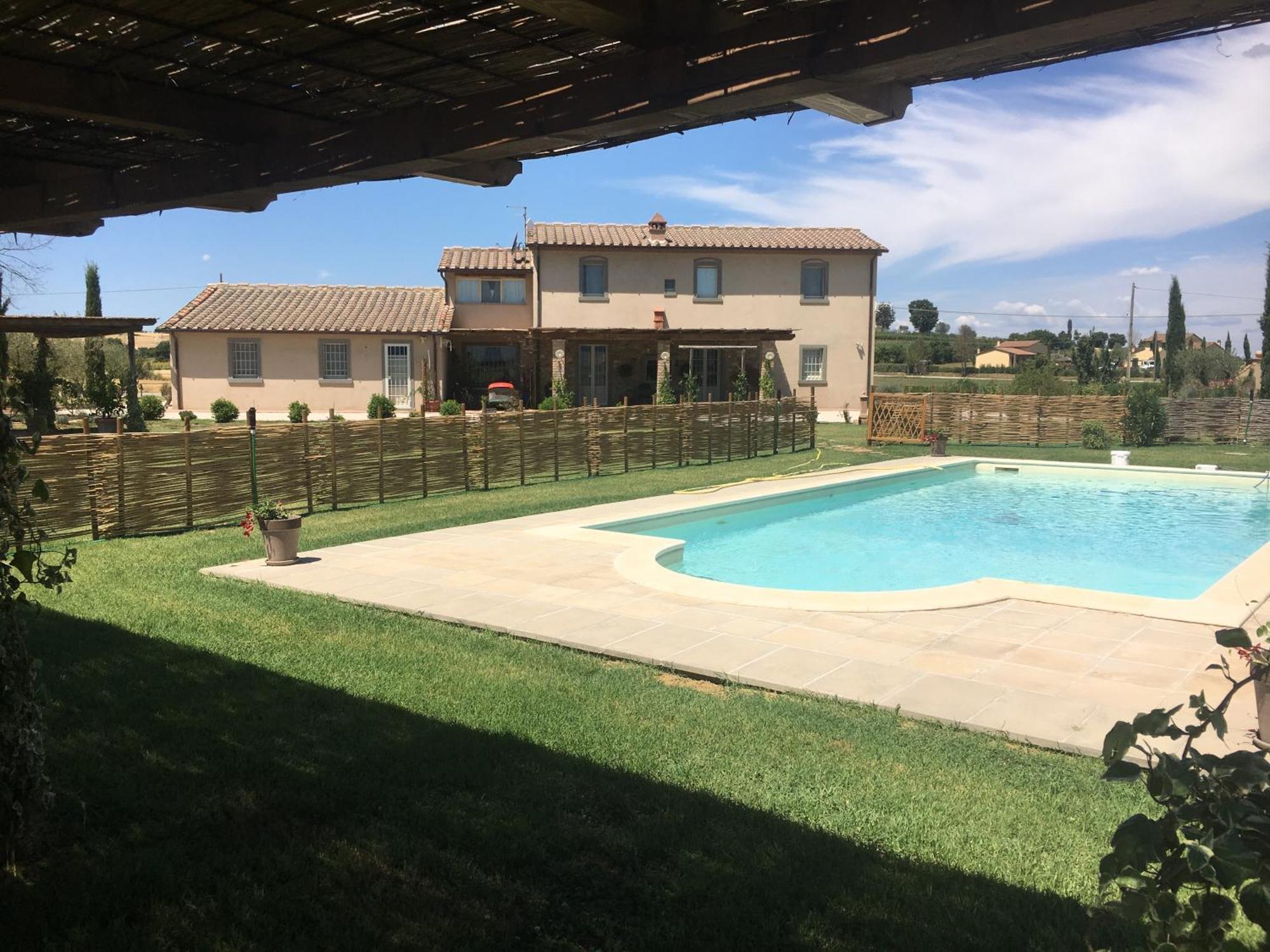 La Rugantina Hotell Cortona Exteriör bild