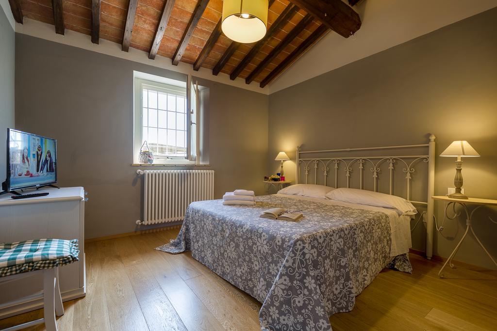 La Rugantina Hotell Cortona Exteriör bild